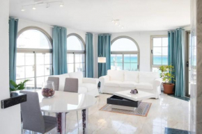 THE BAXMAN SUITE - A suite on the shore